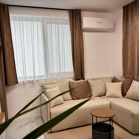 Arena Apartment *