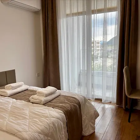 Apartment Arena